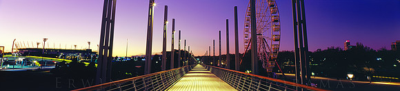 Melbourne Walkway - Fine Art Photography by Erwin Groen