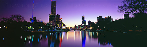 Melbourne Evening - Fine Art Photography by Erwin Groen
